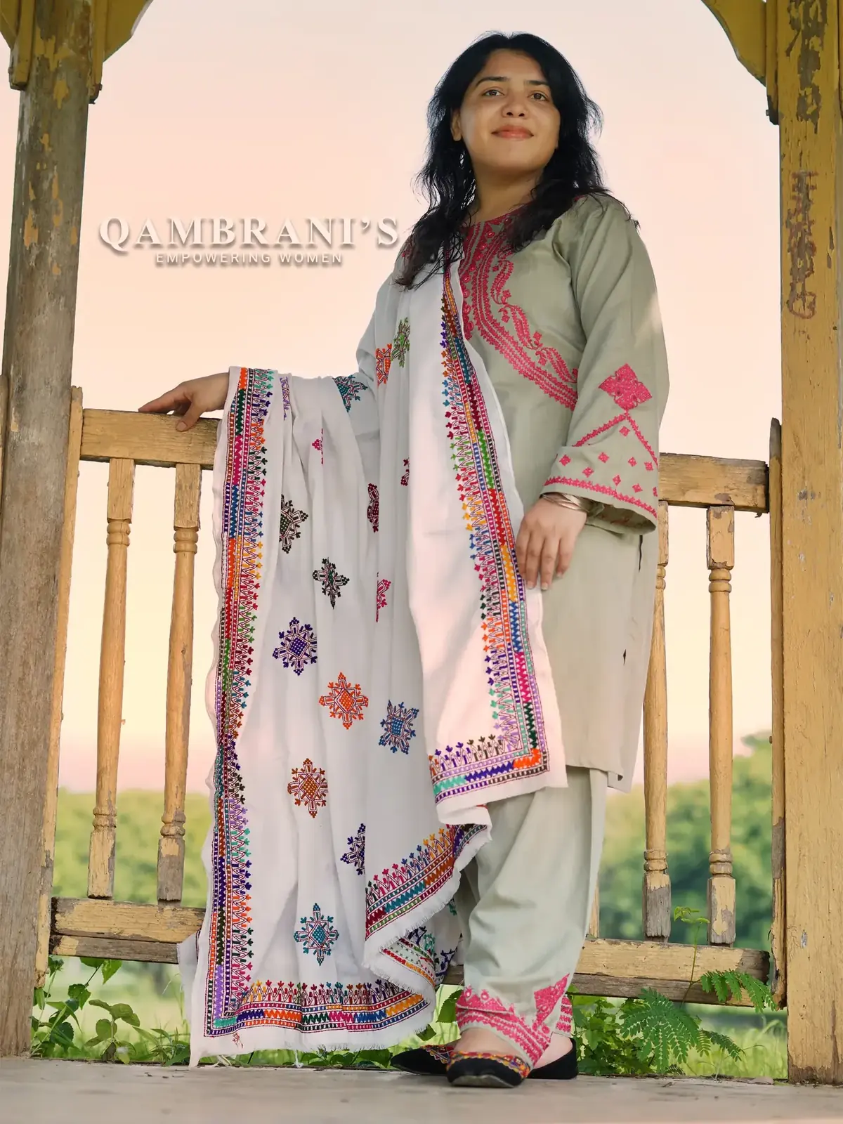 Festival Ivory handmade dupatta